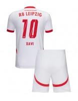 RB Leipzig Xavi Simons #10 Hjemmedraktsett Barn 2024-25 Korte ermer (+ bukser)